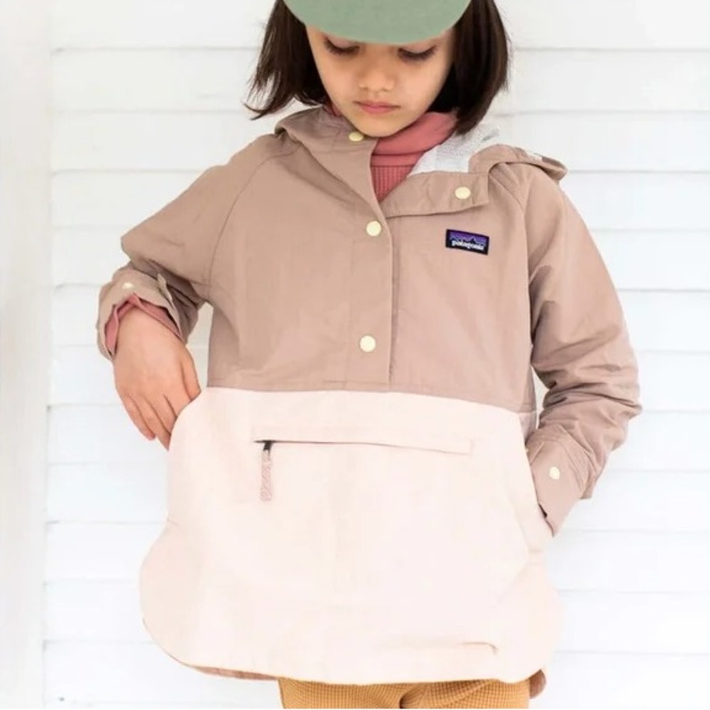 Patagonia Kids Jacket in Tan and Cream